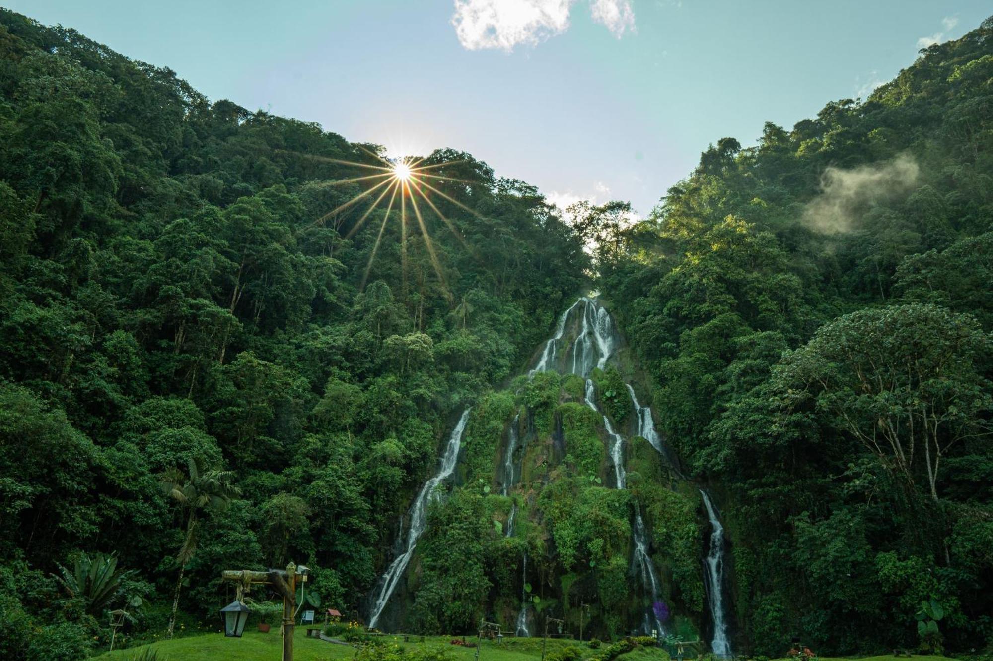 Hacienda Boutique Santa Rosanna Villa ซานตาโรซา เดกาบัล ภายนอก รูปภาพ